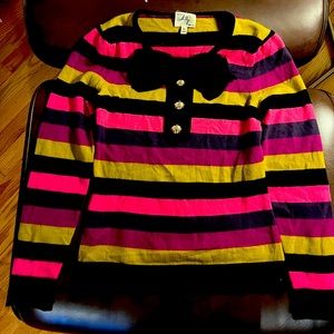 Wool striped sweater with bow and gold buttons